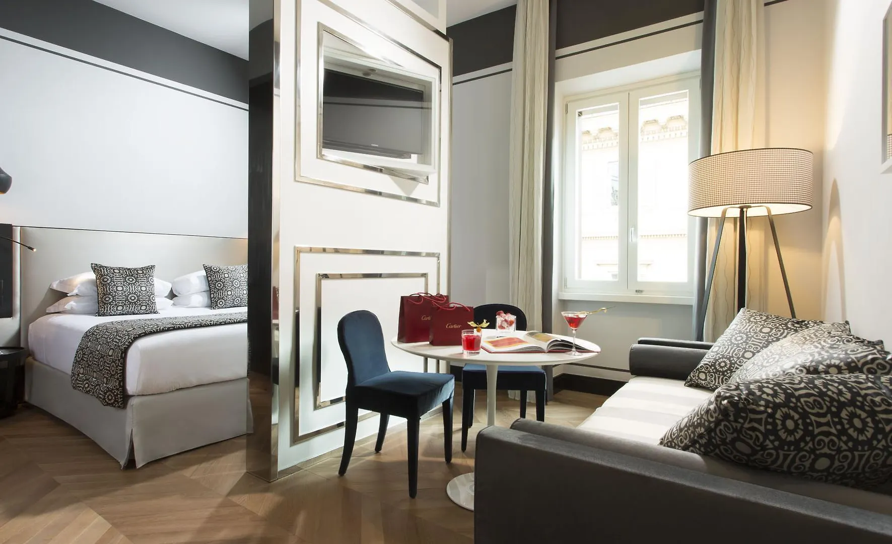 Corso 281 Luxury Suites location